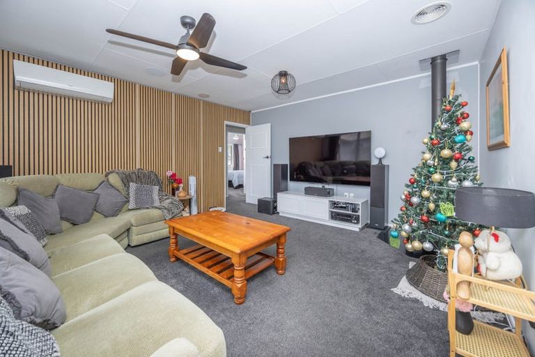 Photo of property in 56 Karen Crescent, Dinsdale, Hamilton, 3204