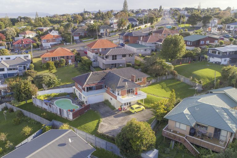 Photo of property in 146 White Swan Road, Mount Roskill, Auckland, 1041