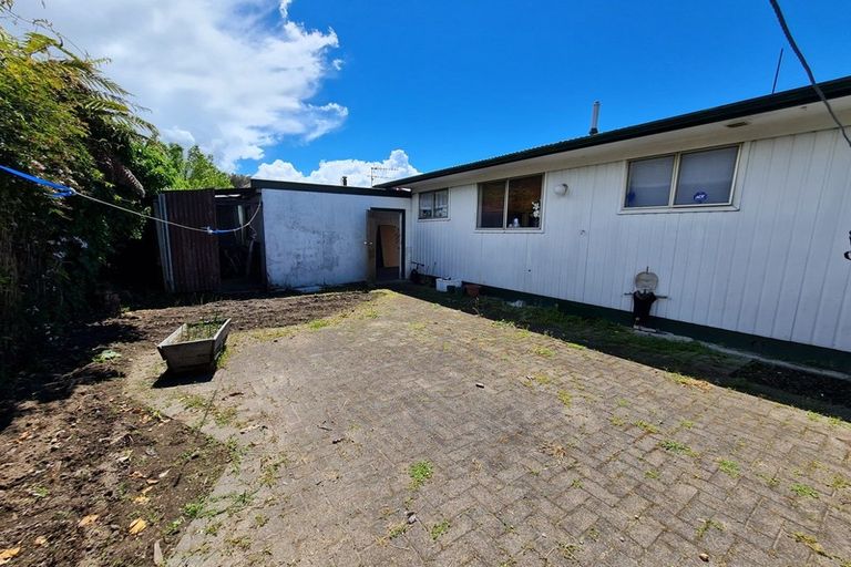 Photo of property in 11 Bell Road, Western Heights, Rotorua, 3015