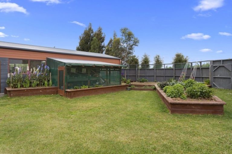 Photo of property in 25 Piako Drive, Darfield, 7571