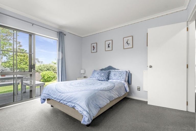 Photo of property in 27 Solander Drive, Welcome Bay, Tauranga, 3112