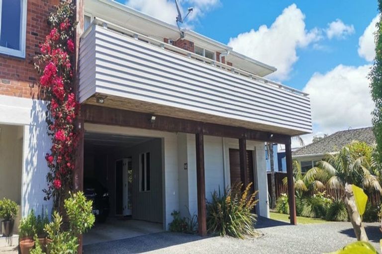 Photo of property in 3/12 Eban Avenue, Hillcrest, Auckland, 0627