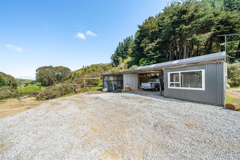 Photo of property in 718 Moonshine Hill Road, Moonshine Valley, Porirua, 5381