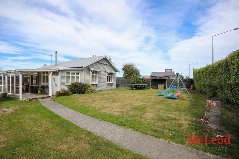 Photo of property in 15 Bridge Street, Rakaia, 7710