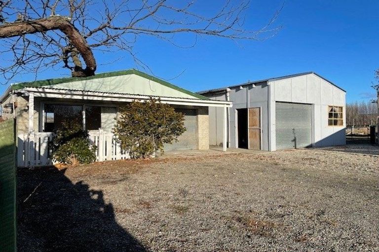 Photo of property in 35 Clare Road, Galloway, Alexandra, 9393