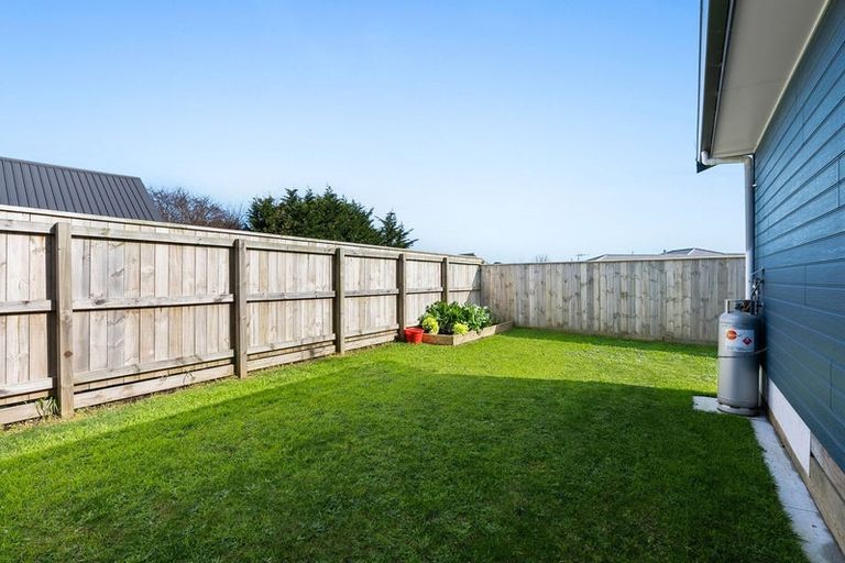Photo of property in 27 County Drive, Hawera, 4610