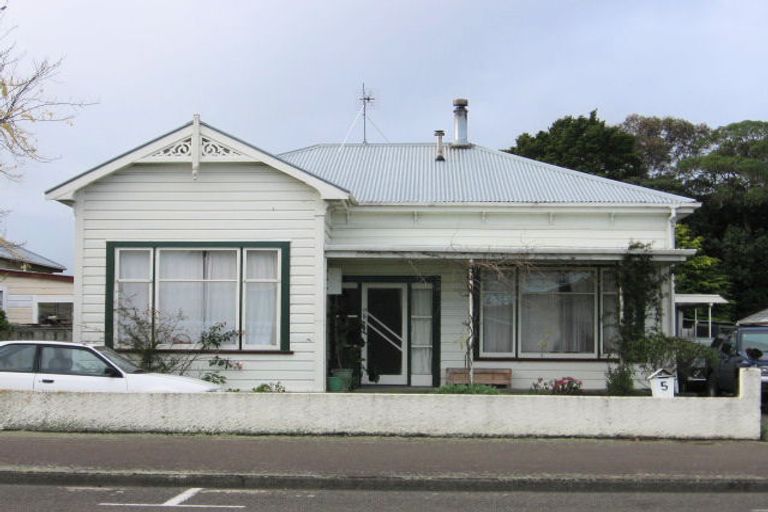 Photo of property in 5 Pascal Street, Palmerston North, 4410