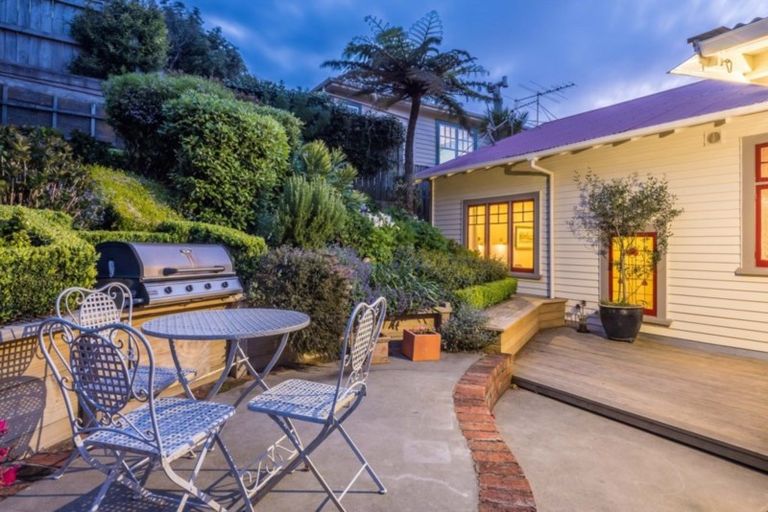 Photo of property in 46 Sefton Street, Wadestown, Wellington, 6012