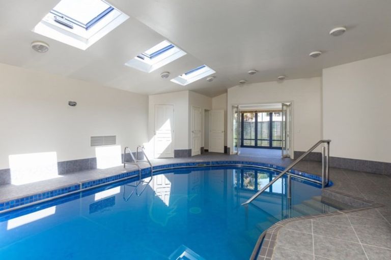 Photo of property in 291a Waikawa Road, Waikawa, Picton, 7220