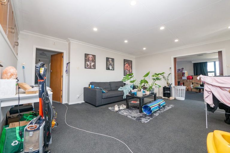Photo of property in 2a Brooklyn Street, Green Island, Dunedin, 9018