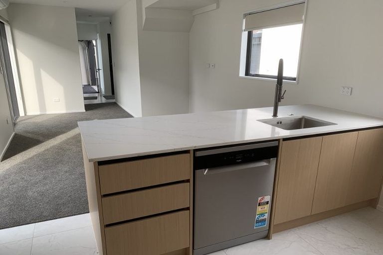 Photo of property in 4/333 Bealey Avenue, Christchurch Central, Christchurch, 8013