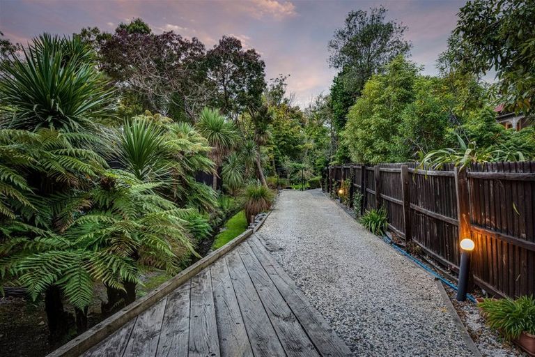 Photo of property in 132 Bishop Street, St Albans, Christchurch, 8014