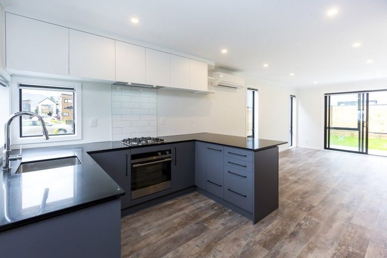 Photo of property in 9 Betty Boyes Street, Wallaceville, Upper Hutt, 5018