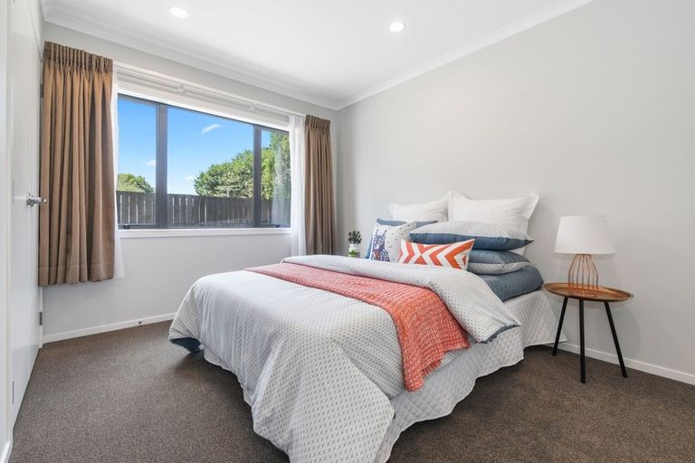 Photo of property in 2/15 Cook Street, Hamilton East, Hamilton, 3216