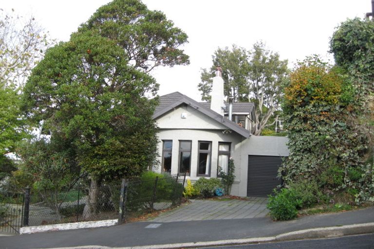 Photo of property in 14 Garfield Avenue, Roslyn, Dunedin, 9010