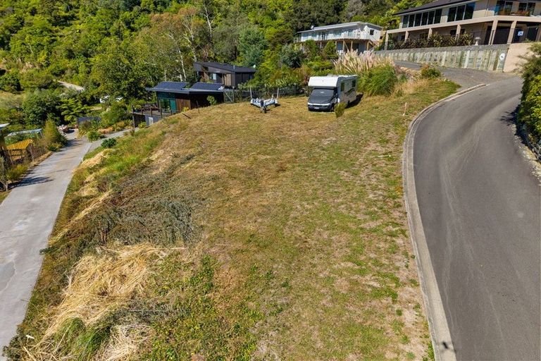 Photo of property in 24 Russell Street, Picton, 7220