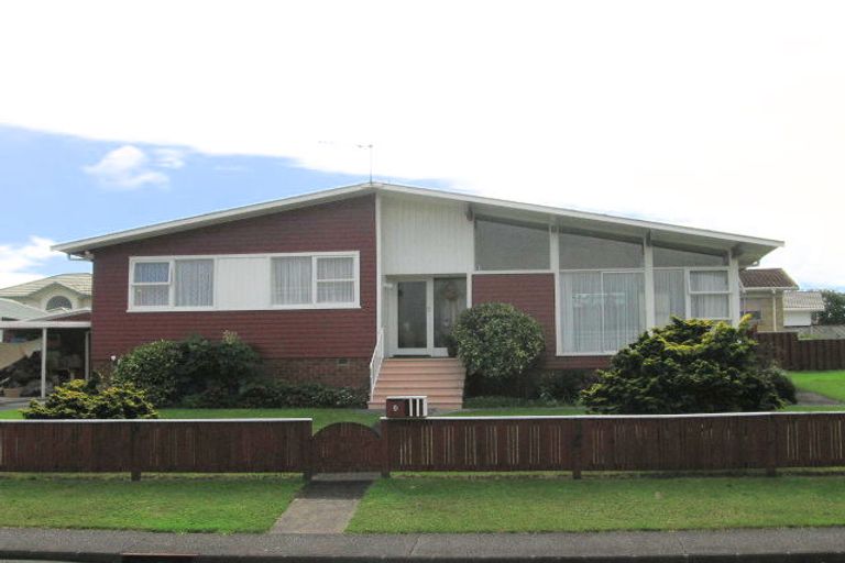 Photo of property in 3 Grimshaw Place, Henderson, Auckland, 0612