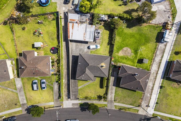 Photo of property in 11 Sandbrook Avenue, Otara, Auckland, 2023