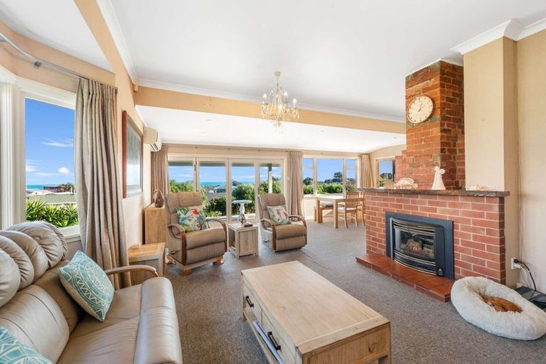 Photo of property in 153 Cornfoot Street, Castlecliff, Whanganui, 4501