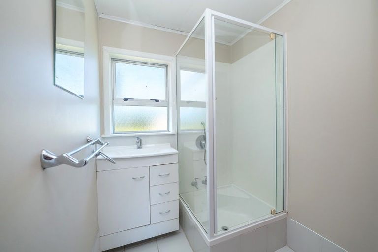 Photo of property in 23 Wyndham Street, Carterton, 5713