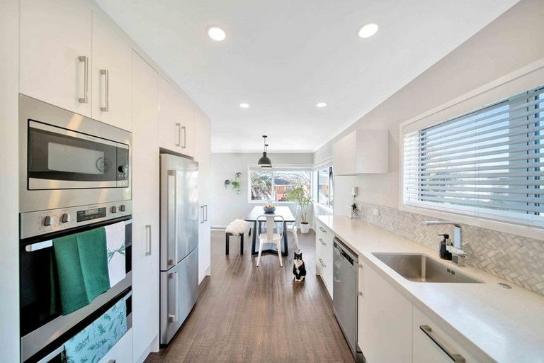 Photo of property in 59 Ray Small Drive, Pahurehure, Papakura, 2113