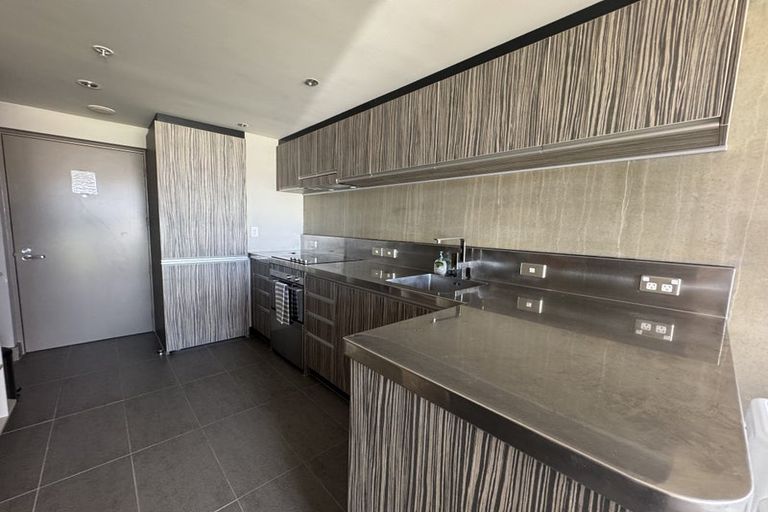 Photo of property in Canvas Apartments, 14/307 Willis Street, Te Aro, Wellington, 6011