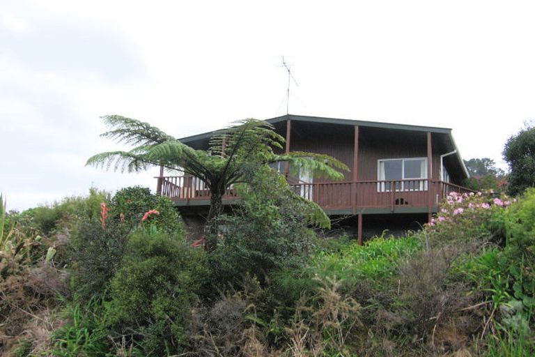 Photo of property in 63 Grange Road, Hahei, Whitianga, 3591