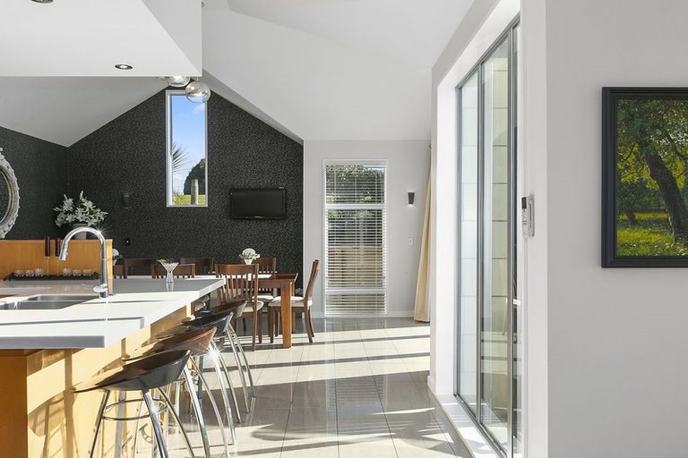 Photo of property in 11 Holyport Close, Fairfield, Dunedin, 9018