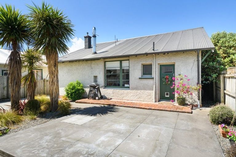 Photo of property in 26 Milverton Avenue, Hokowhitu, Palmerston North, 4410