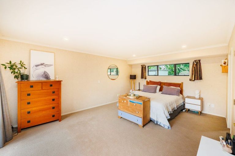 Photo of property in 5 Pastoral Lane, Hokowhitu, Palmerston North, 4410