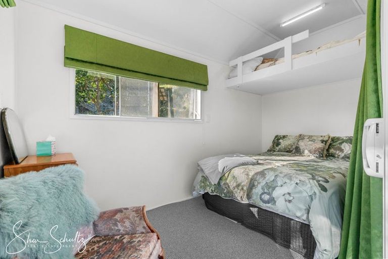 Photo of property in 6 The Strand, Whakapirau, Maungaturoto, 0583