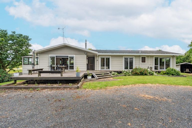 Photo of property in 1986 Kakaramea Road, Ngahinapouri, Hamilton, 3290