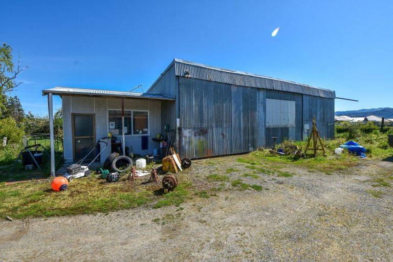 Photo of property in 320 High Street South, Carterton, 5713