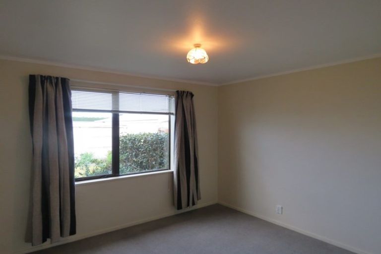 Photo of property in 17 Grove Street, Tinwald, Ashburton, 7700