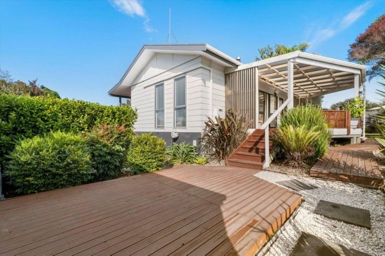 Photo of property in 9 Milsom Place, Te Puke, 3119