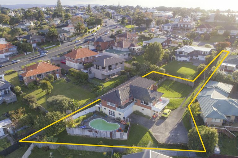 Photo of property in 146 White Swan Road, Mount Roskill, Auckland, 1041