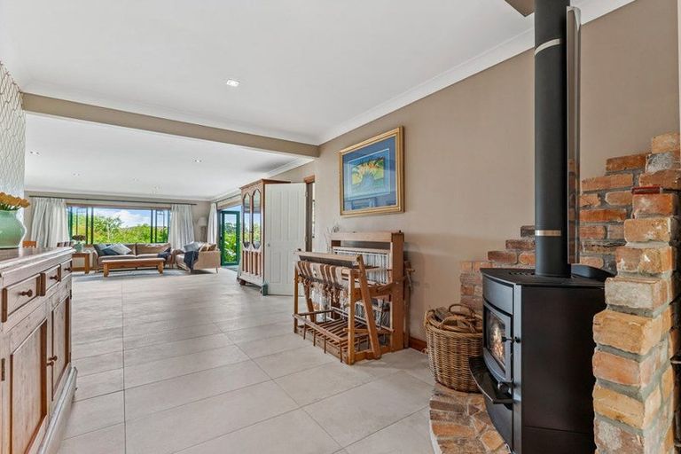 Photo of property in 305 Rapson Road, Kaukapakapa, 0871