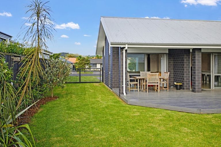 Photo of property in 89 Kupe Drive, Whitianga, 3510