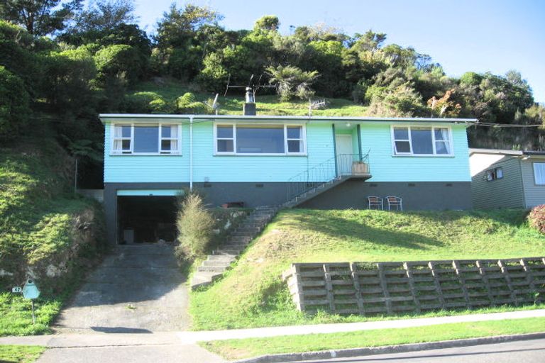 Photo of property in 47 Thomas Street, Stokes Valley, Lower Hutt, 5019