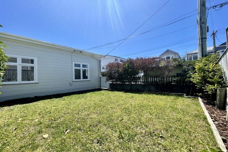 Photo of property in 186 Rintoul Street, Berhampore, Wellington, 6023
