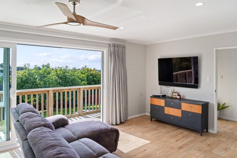 Photo of property in 8 Lorna Place, Brookfield, Tauranga, 3110