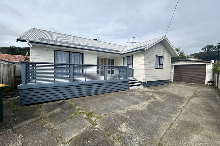 Photo of property in 8 James Street, Plimmerton, Porirua, 5026
