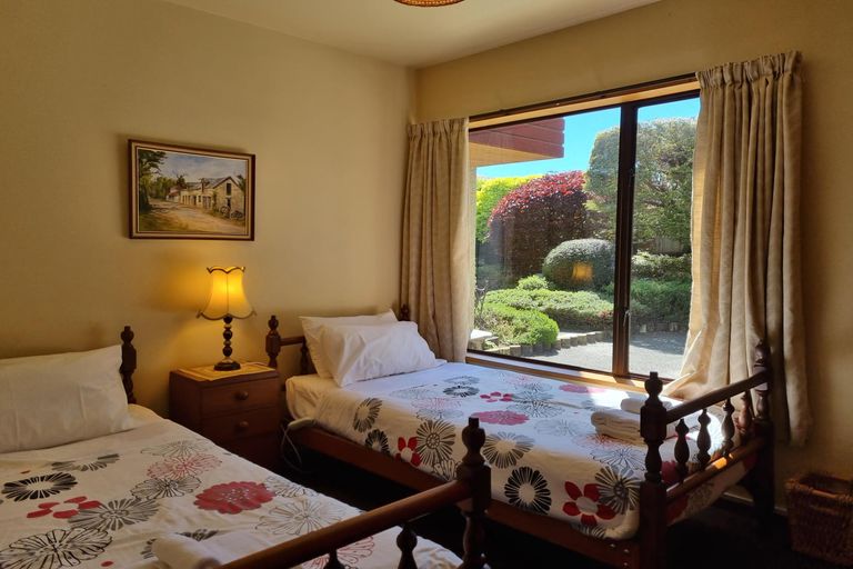 Photo of property in 5 Burnett Place, Lake Tekapo, 7999