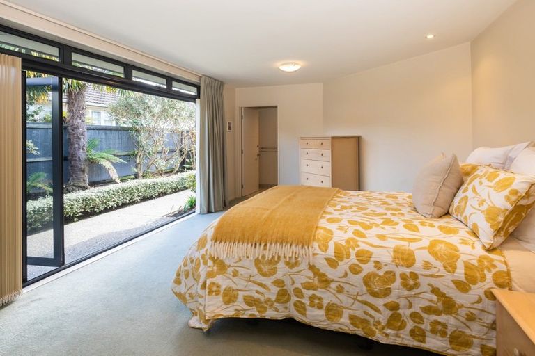 Photo of property in 51 Kirkwood Avenue, Upper Riccarton, Christchurch, 8041