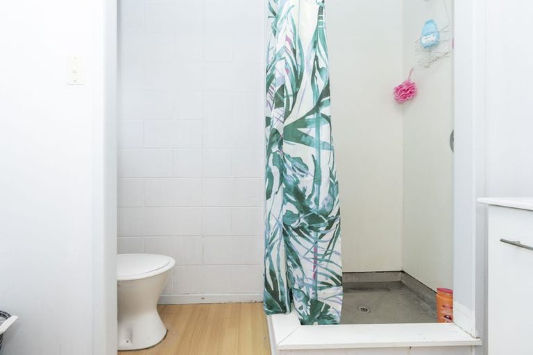 Photo of property in 2/7 Opoia Road, Hamilton East, Hamilton, 3216