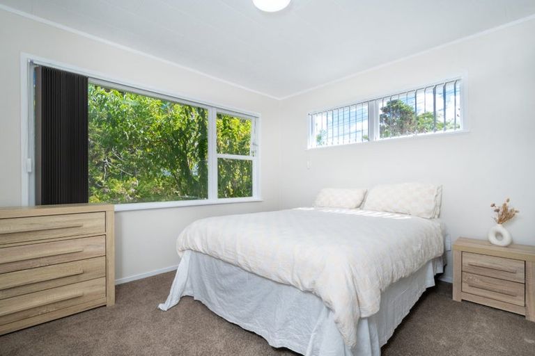 Photo of property in 63 Hetherington Road, Ranui, Auckland, 0612
