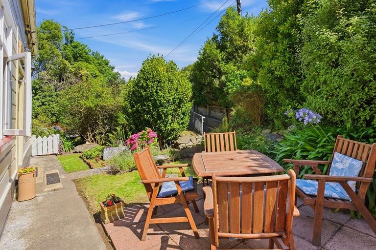 Photo of property in 89 Glen Road, The Glen, Dunedin, 9011