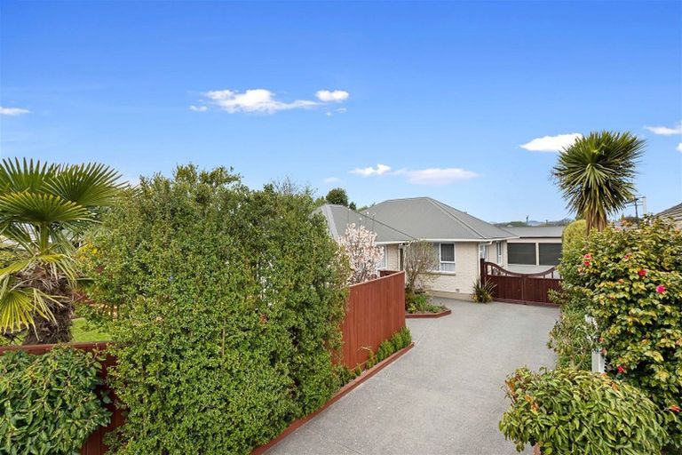 Photo of property in 36 Daniels Road, Redwood, Christchurch, 8051