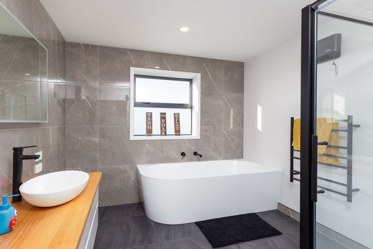 Photo of property in 85 Painstown Road, Waimate, 7978