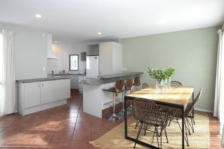 Photo of property in 28e Cranmer Square, Christchurch Central, Christchurch, 8013